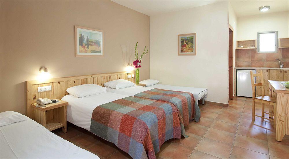 Nof Ginosar Kibbutz Hotel Zewnętrze zdjęcie