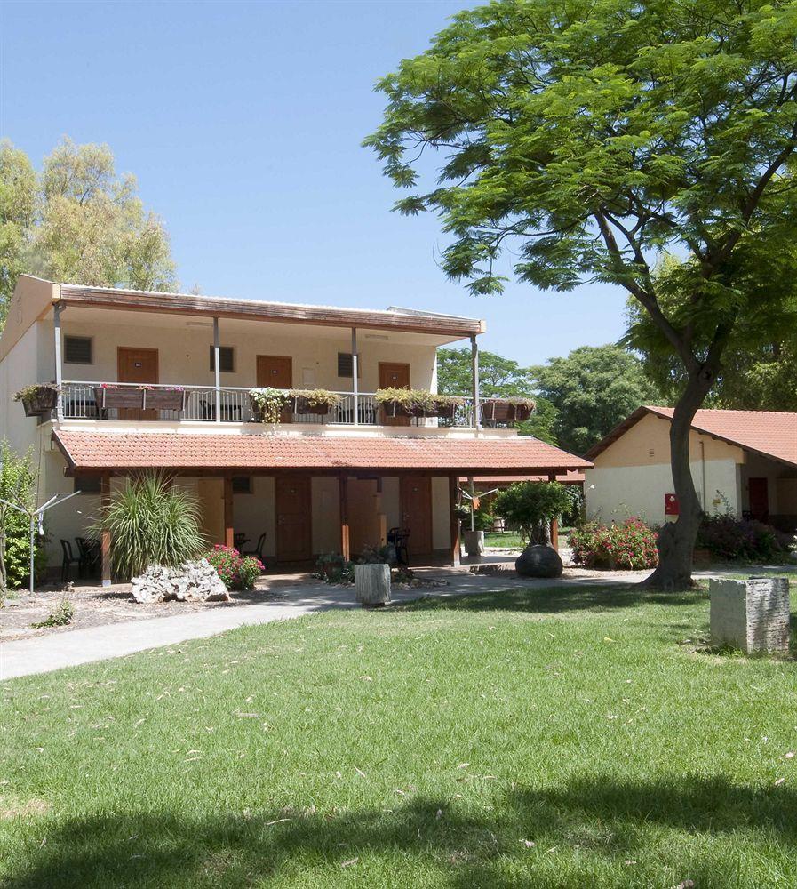 Nof Ginosar Kibbutz Hotel Zewnętrze zdjęcie