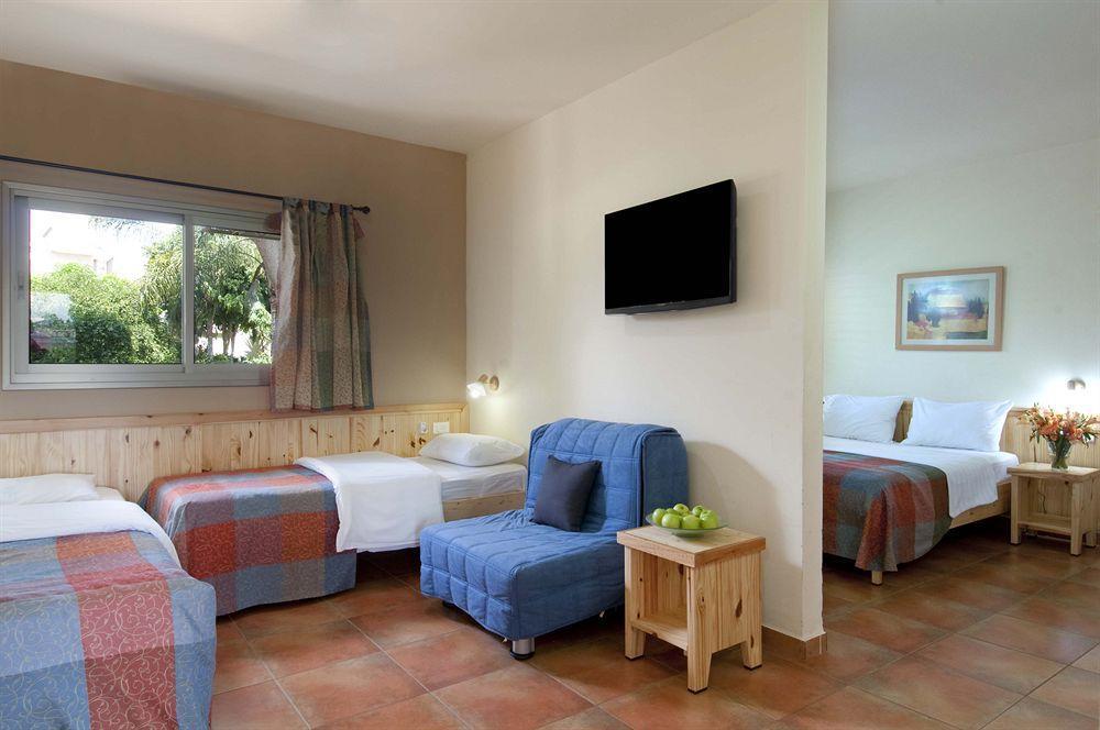 Nof Ginosar Kibbutz Hotel Zewnętrze zdjęcie