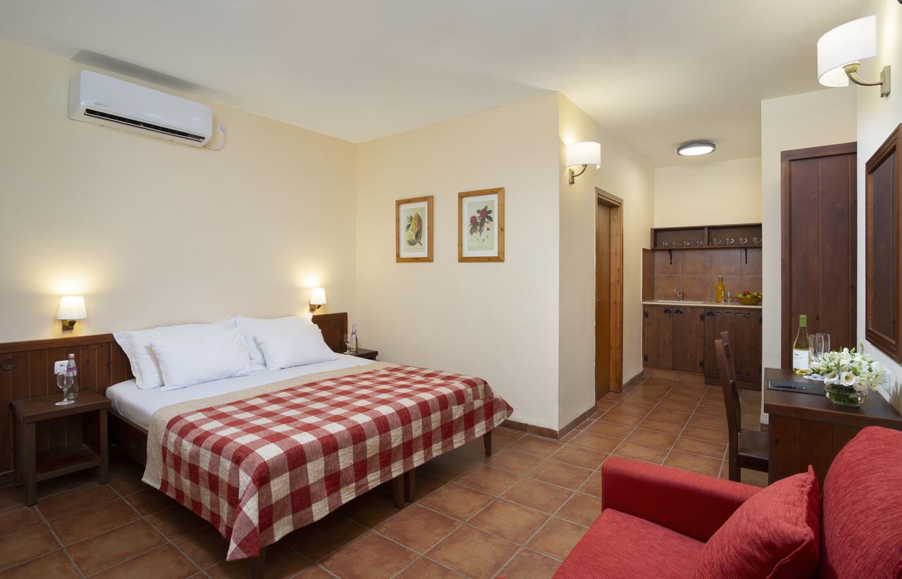 Nof Ginosar Kibbutz Hotel Zewnętrze zdjęcie