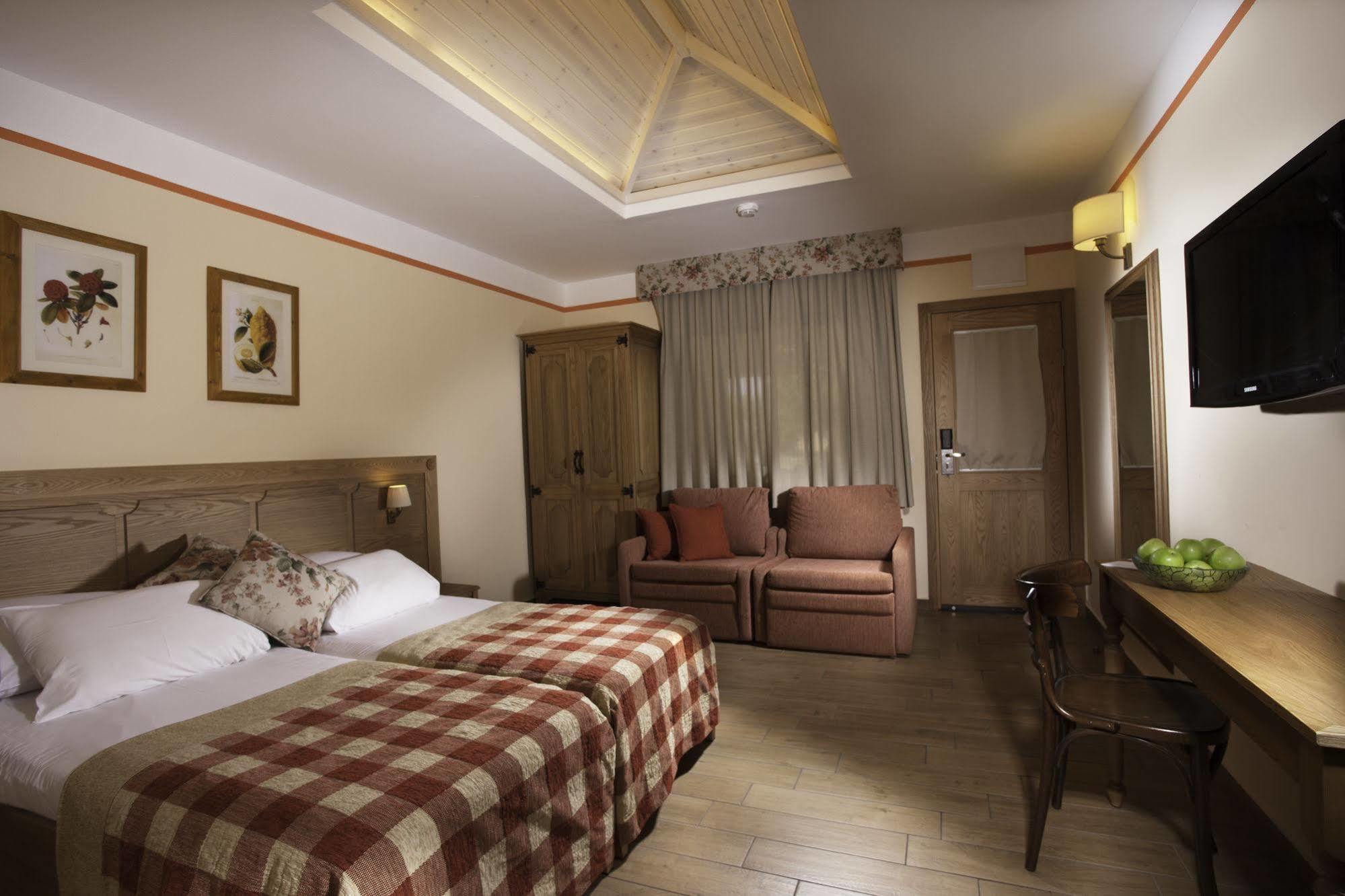 Nof Ginosar Kibbutz Hotel Zewnętrze zdjęcie